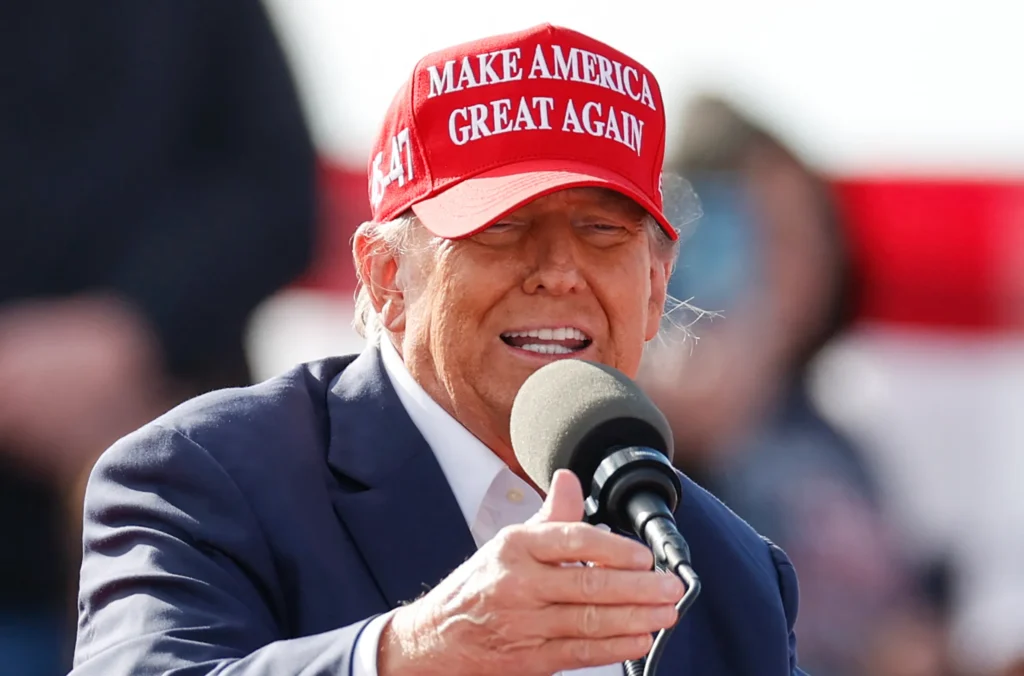 Trump with "Make America great again" cap