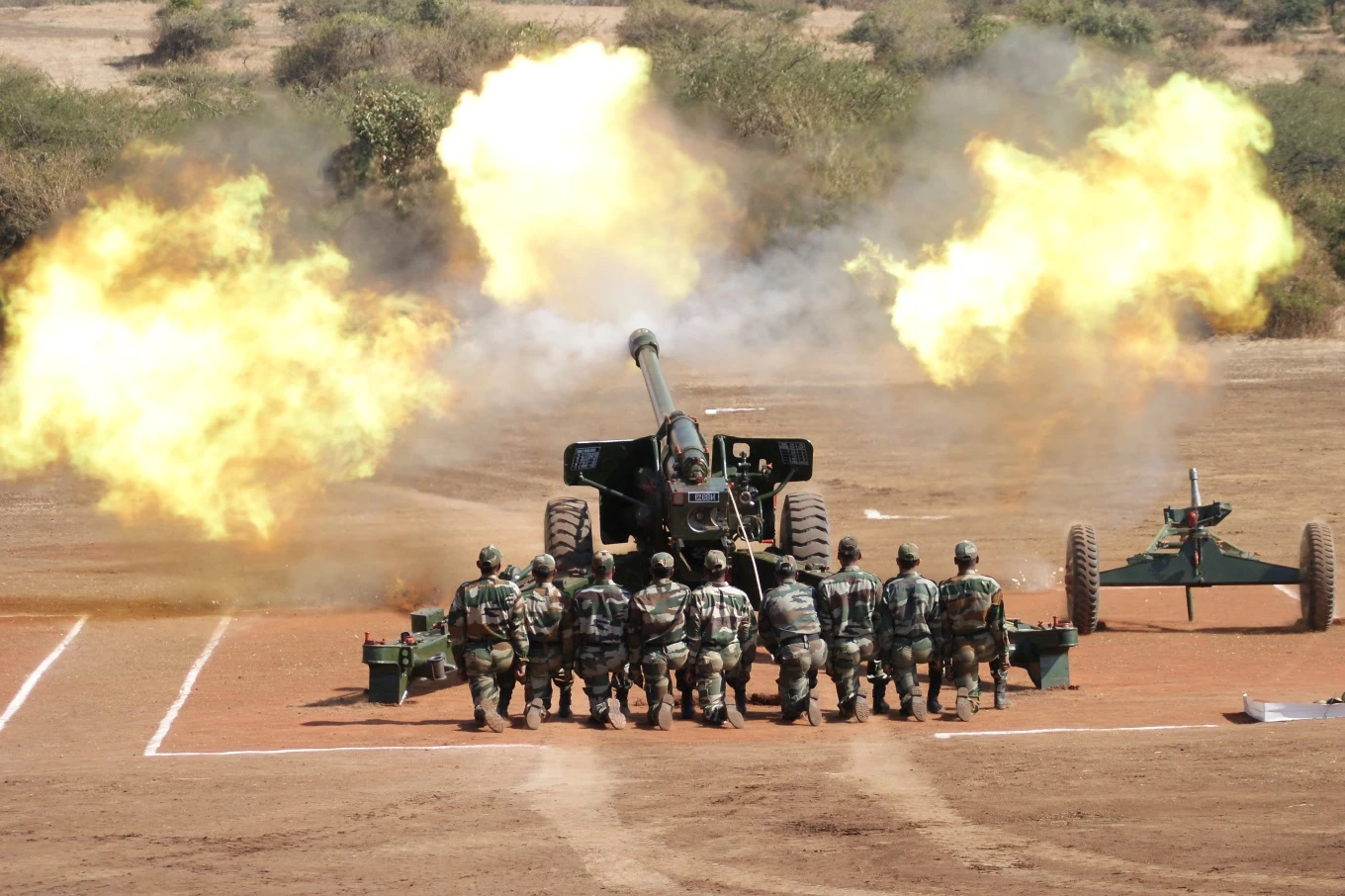 Hell Breaks Loose on the LoC: Pakistan’s Shelling Claims Soldier, Civilians in Poonch Chaos